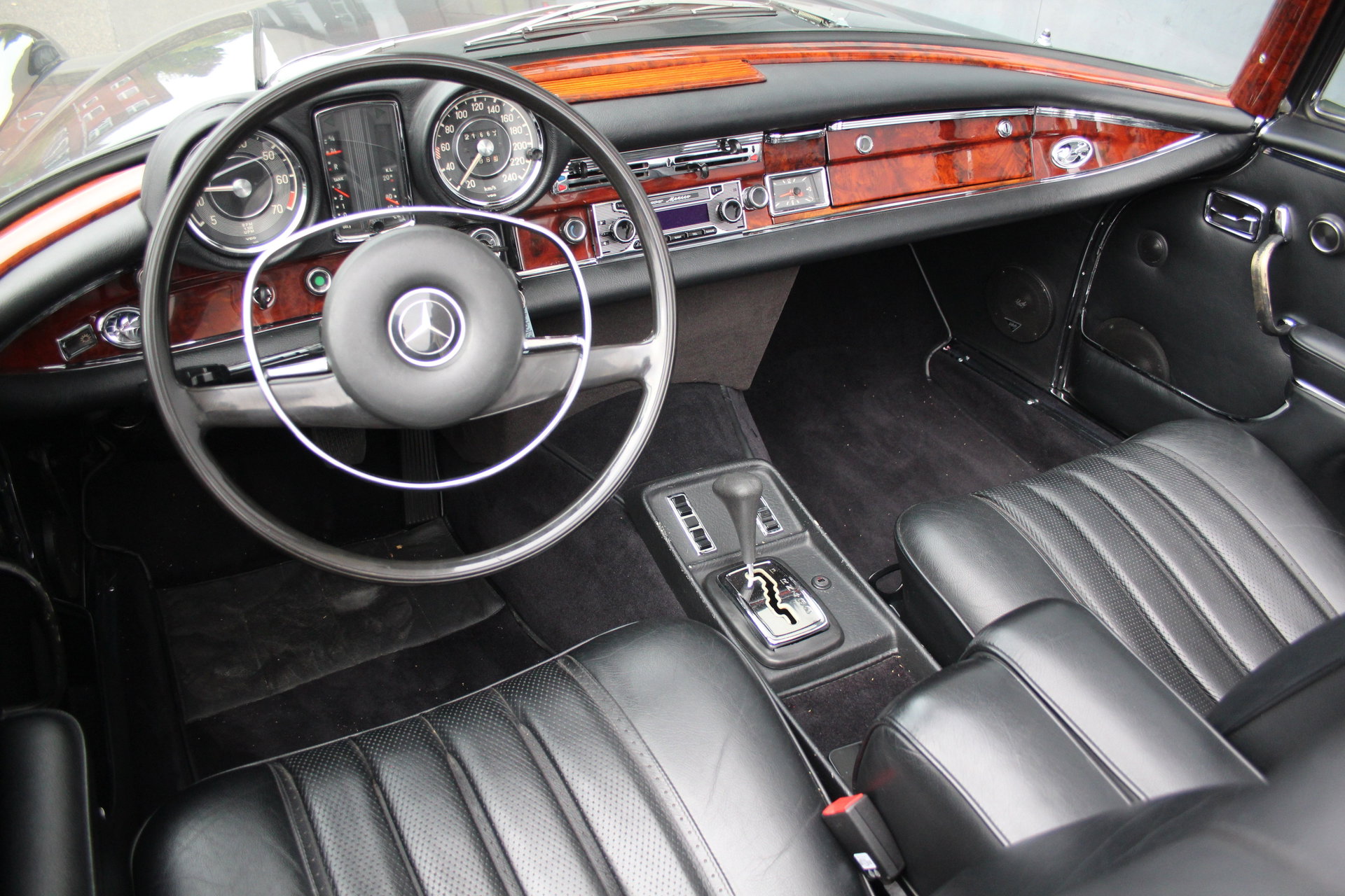 1971 Mercedes-Benz S-Class W111/112 - 280 SE 3.5 Liter Cabriolet, foto 3