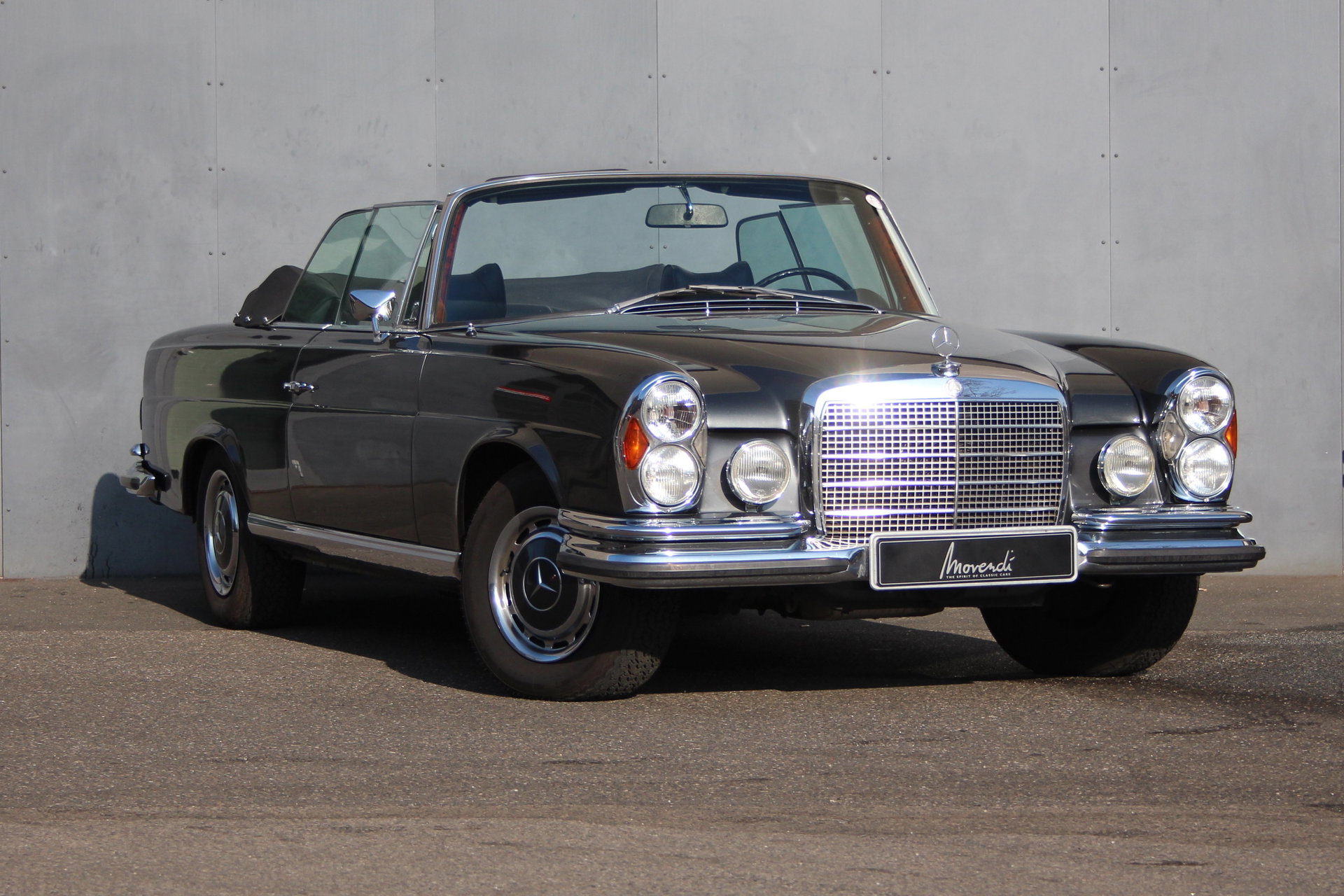 1971 Mercedes-Benz S-Class W111/112 - 280 SE 3.5 Liter Cabriolet, foto 1