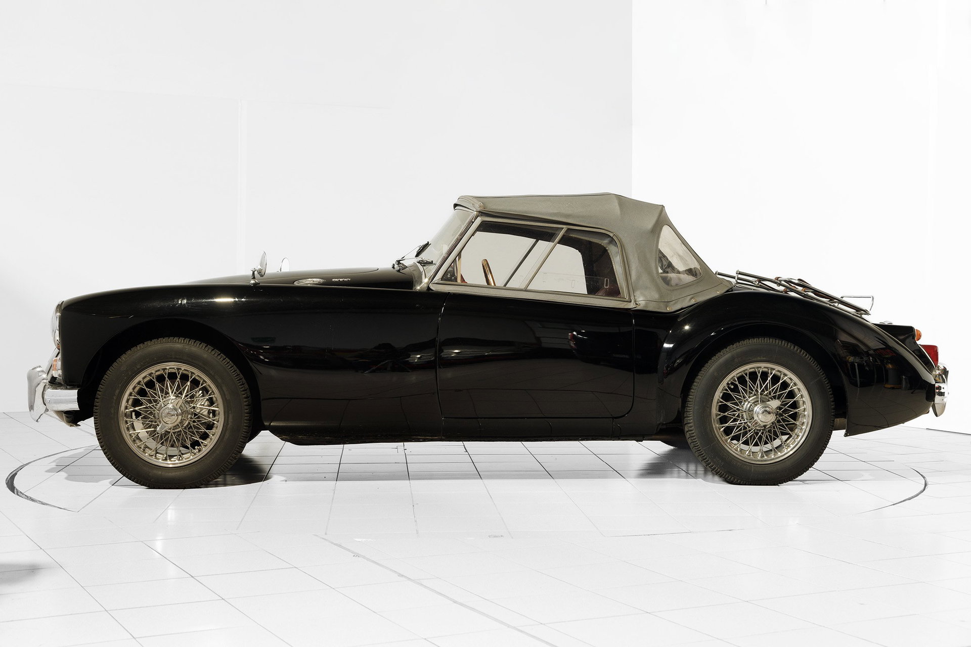 1963 MG A - Spider 1600 MK I, foto 5