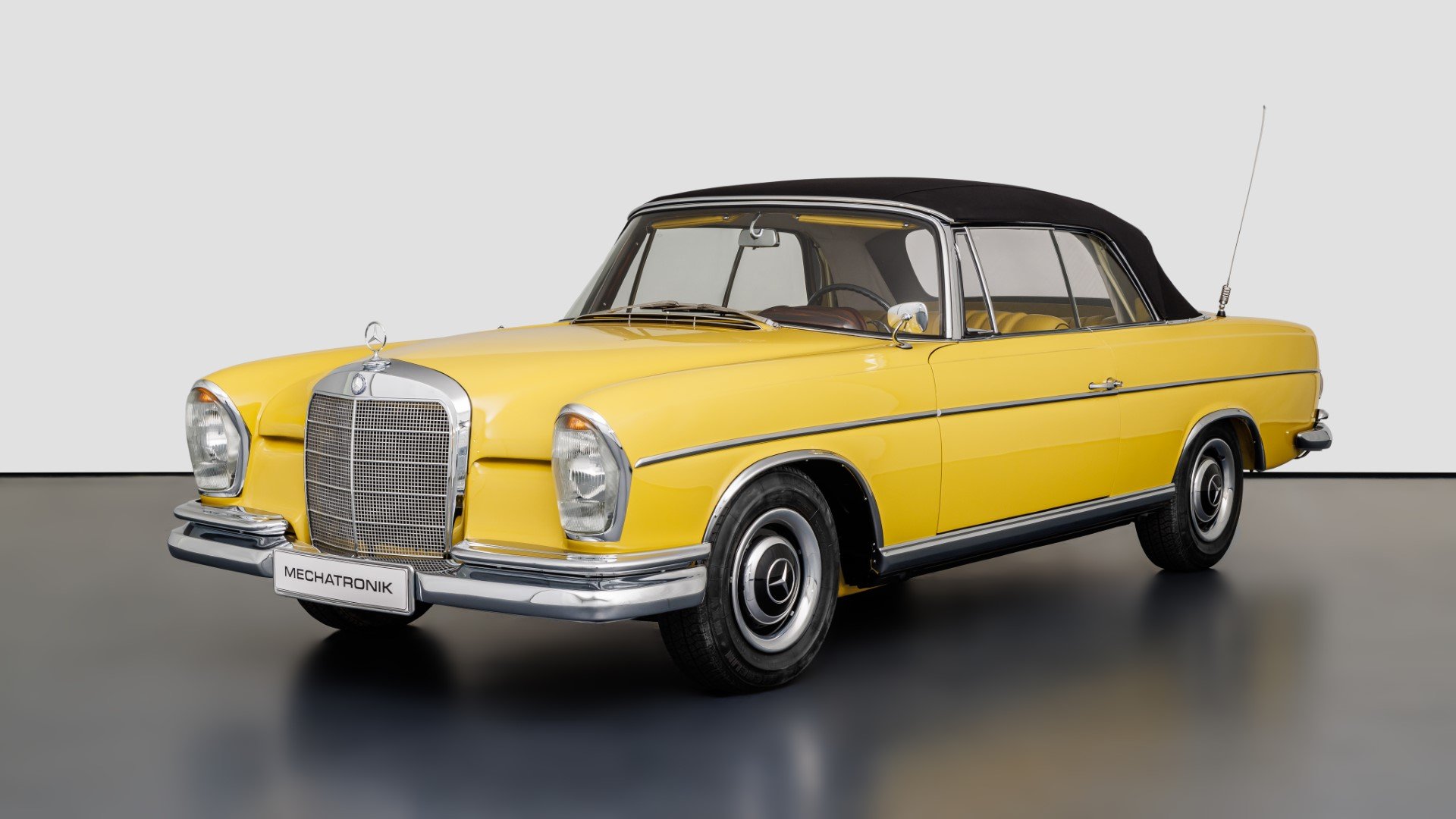1962 Mercedes-Benz S-Class W111/112 - W112 300 SE Cabriolet, foto 3