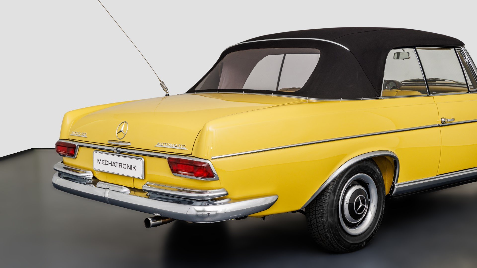 1962 Mercedes-Benz S-Class W111/112 - W112 300 SE Cabriolet, foto 7