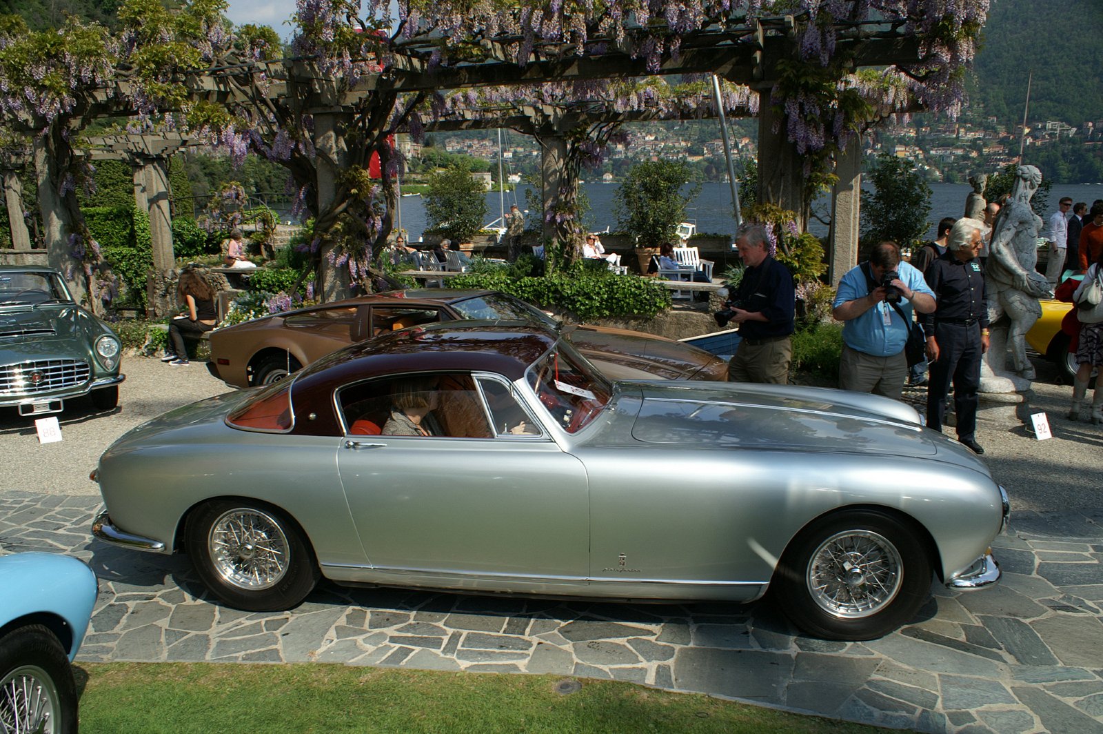 1954 Ferrari 250 - Europa - PARIS MOTOR SHOW 1954 - ONE OF TWO LOW ROOF EUROPA - FERRARI CLASSICHE RED BOOK, foto 6