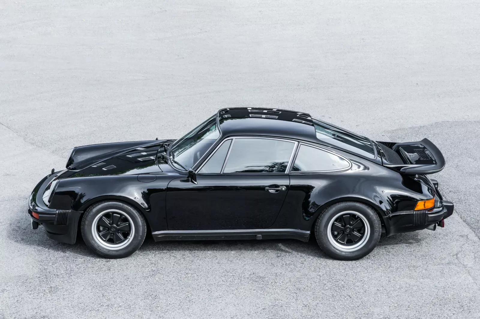 1975 Porsche 911 "Turbo", foto 3