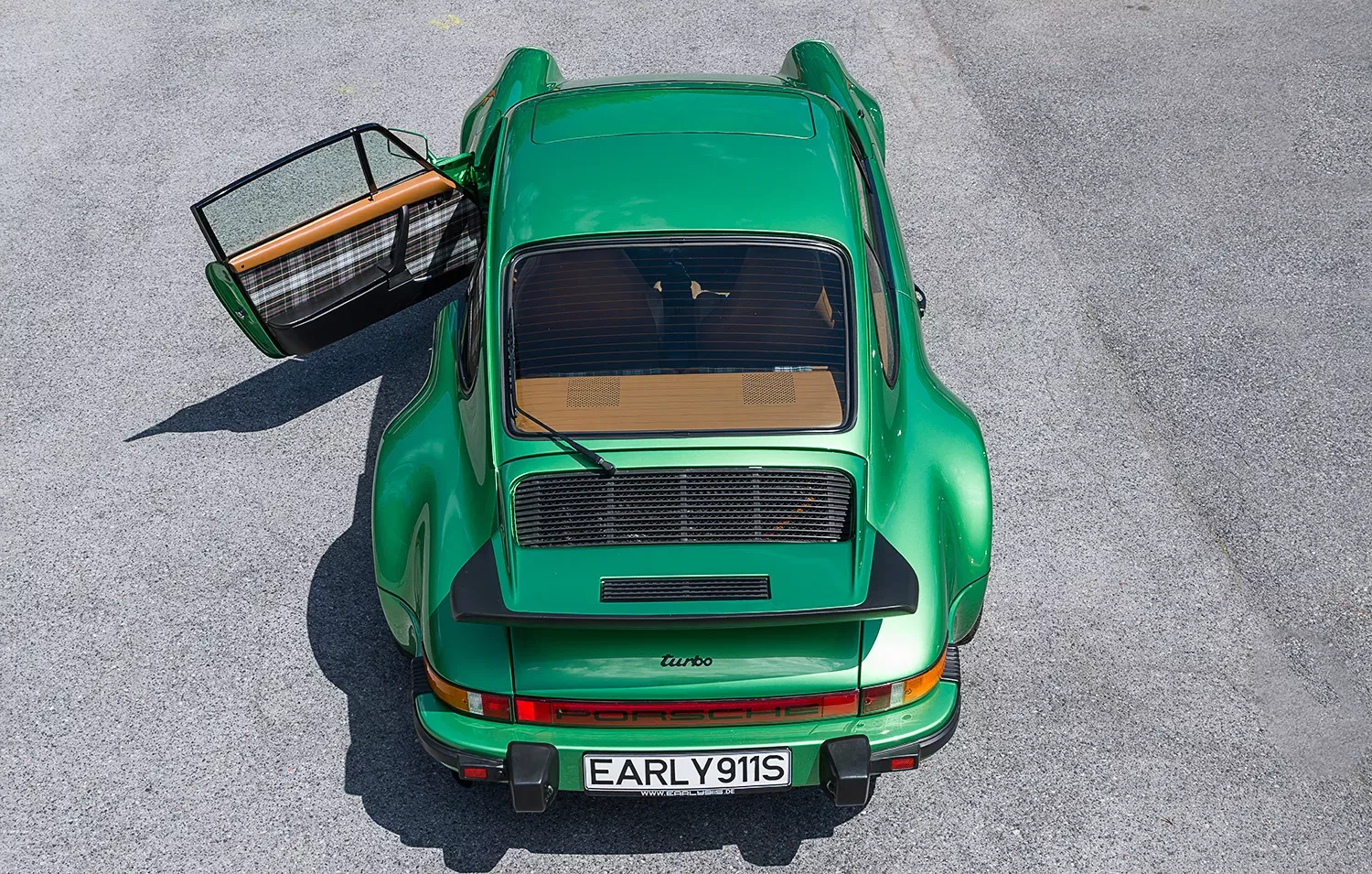 1975 Porsche 911 "Turbo", foto 2