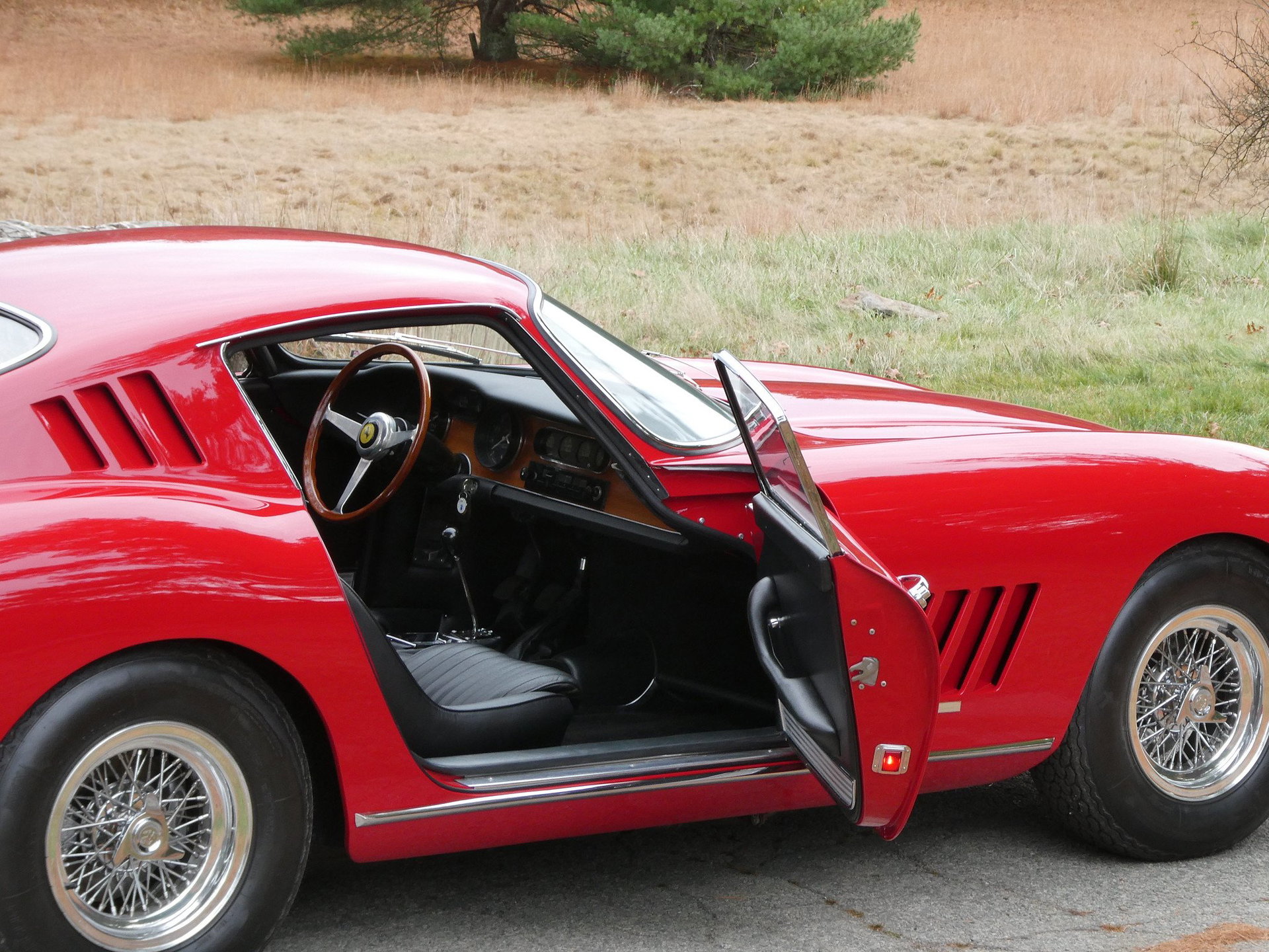 1965 Ferrari 275 - 275 GTB short nose | all matching numbers | fresh $100,000.00 comprehensive servicing | one of just 250 short nose 275 GTB, foto 10