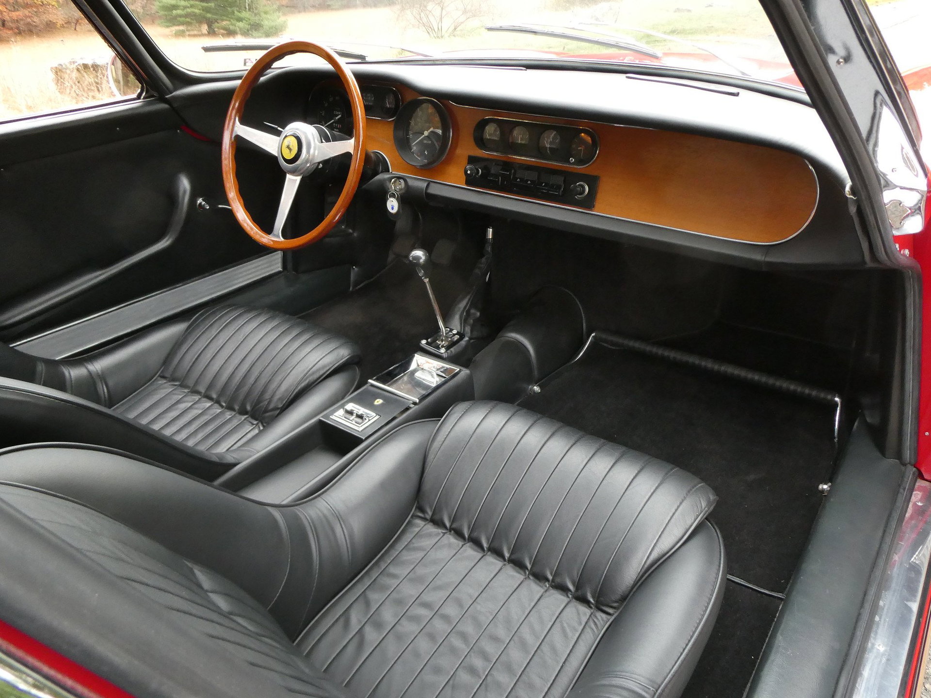 1965 Ferrari 275 - 275 GTB short nose | all matching numbers | fresh $100,000.00 comprehensive servicing | one of just 250 short nose 275 GTB, foto 12