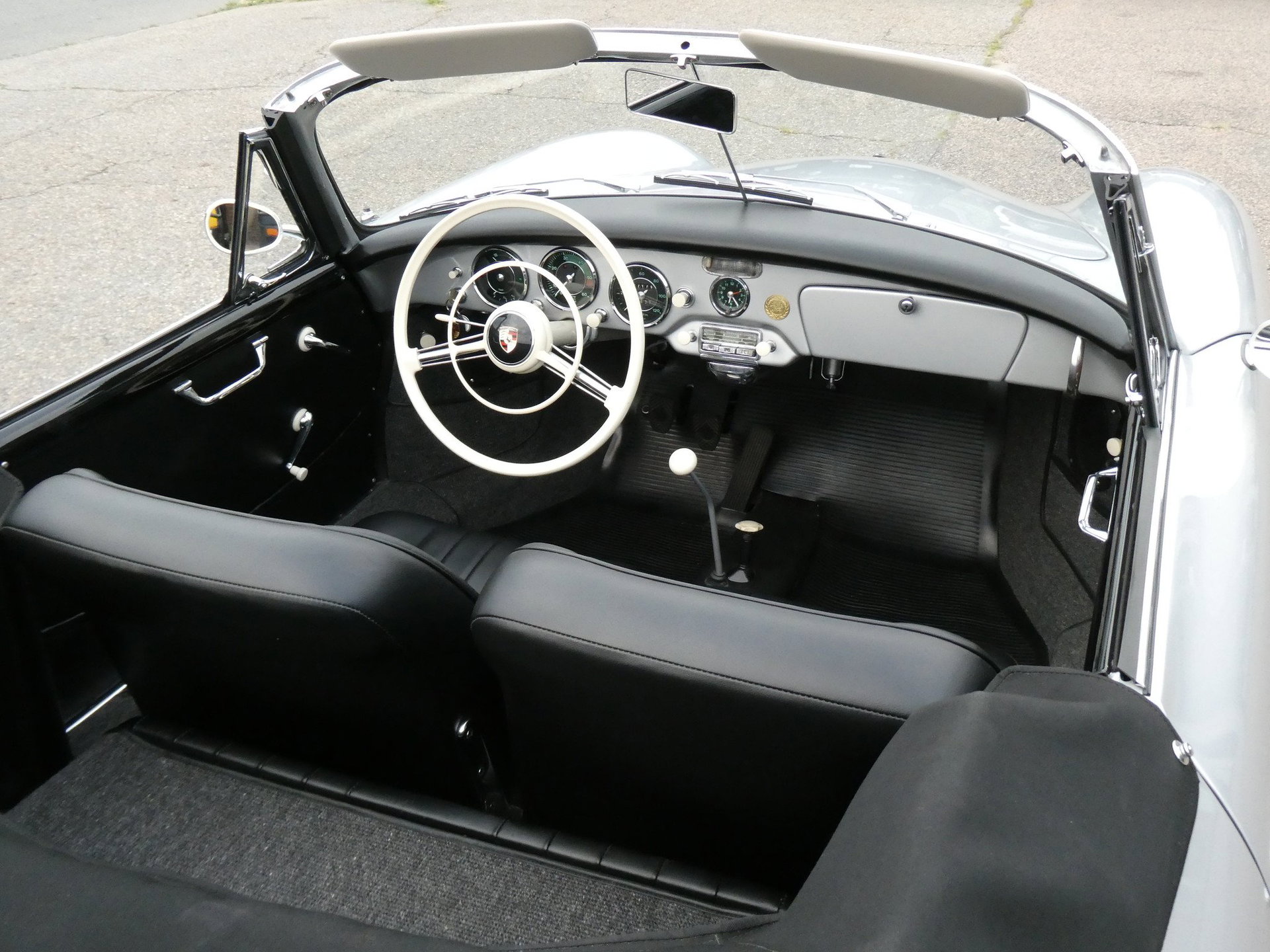 1958 Porsche 356 - 1958 356 A cabriolet | uprated 75hp 356 B Super engnine | specialist restoration | original colors, foto 10