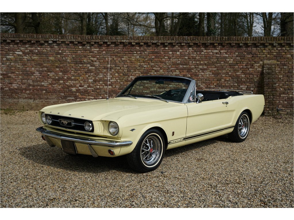 1966 Ford Mustang - GT 289 V8 Convertible "A-code with the Rally-Pac", foto 1