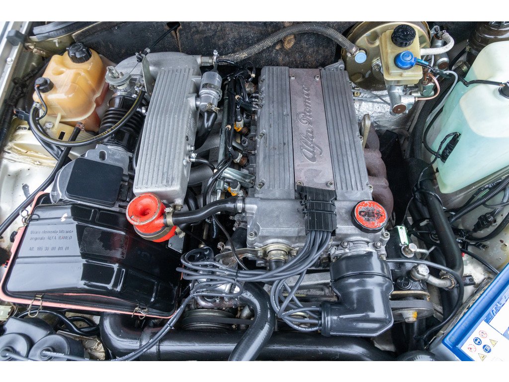 1988 Alfa Romeo 75 - 2.0 Twin Spark "Nicely preserved", foto 4