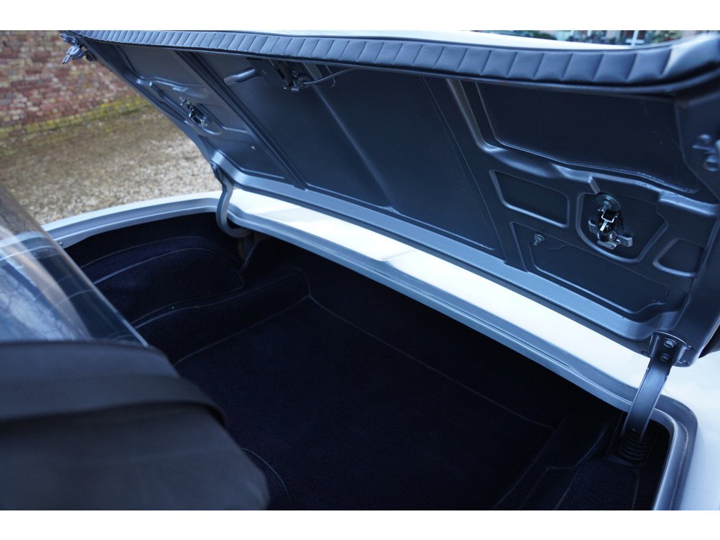 1964 Chevrolet Corvette - C2 Sting Ray Convertible "Black plate Corvette", foto 8