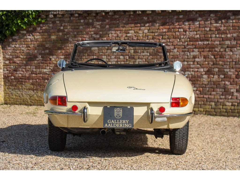 1967 Alfa Romeo Spider - Duetto 1600, foto 6