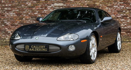 2002 Jaguar XK8 - 4.2 Coupe