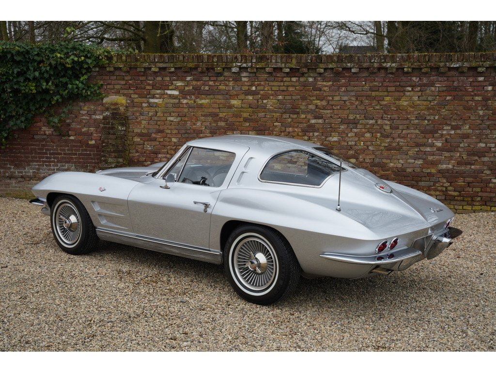1963 Chevrolet Corvette - C2 Sting Ray Split-Window 327 Coupé, foto 2