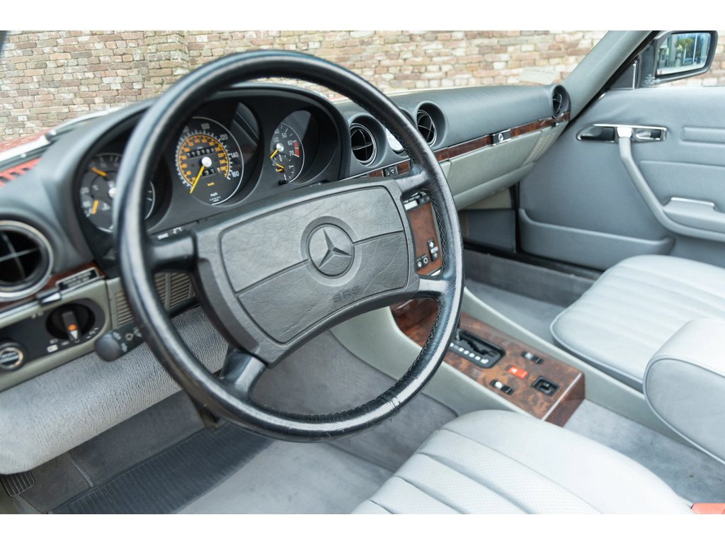1986 Mercedes-Benz SL - 560 SL "Becker Grand Prix", foto 3