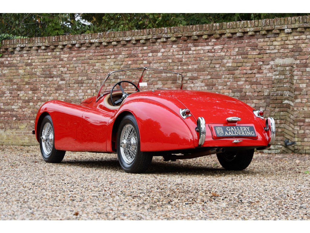 1954 Jaguar XK 120, foto 2