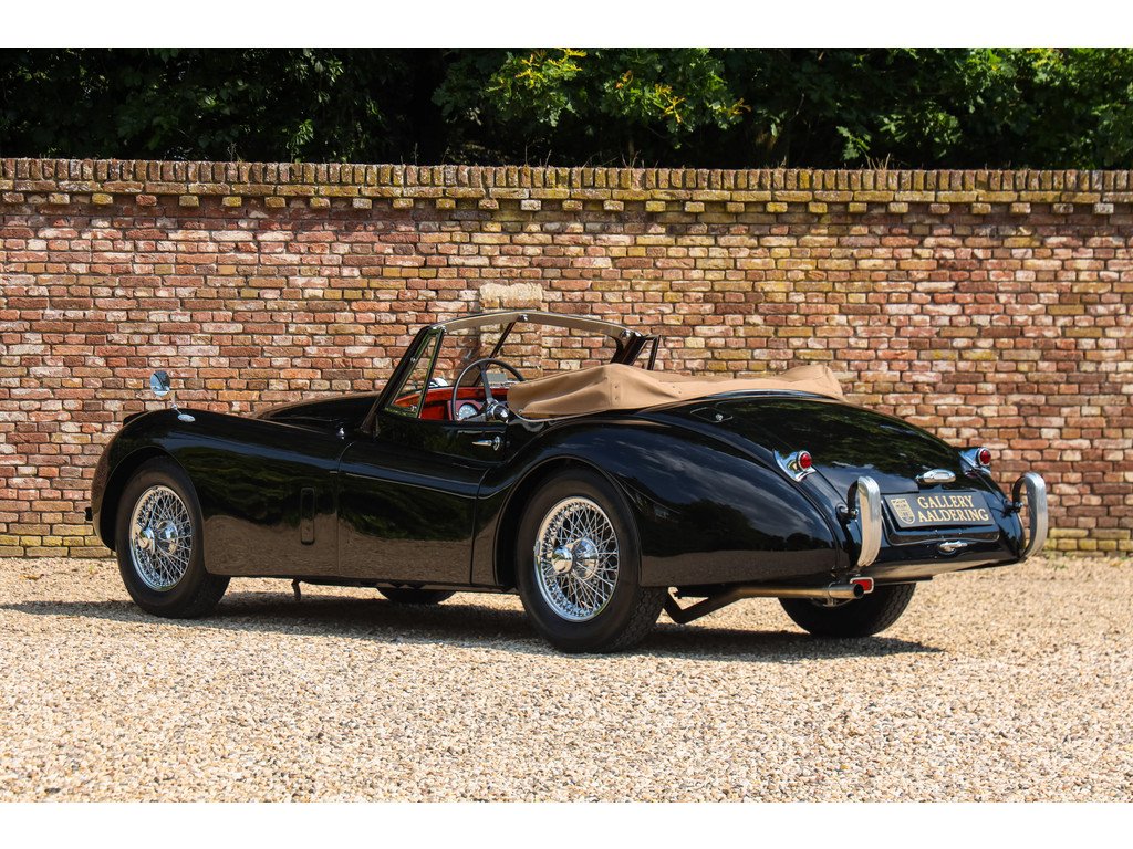 1953 Jaguar XK 120, foto 2