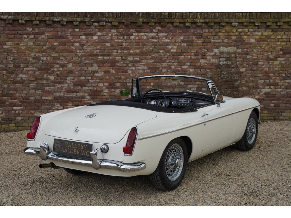 1966 MG B, foto 2