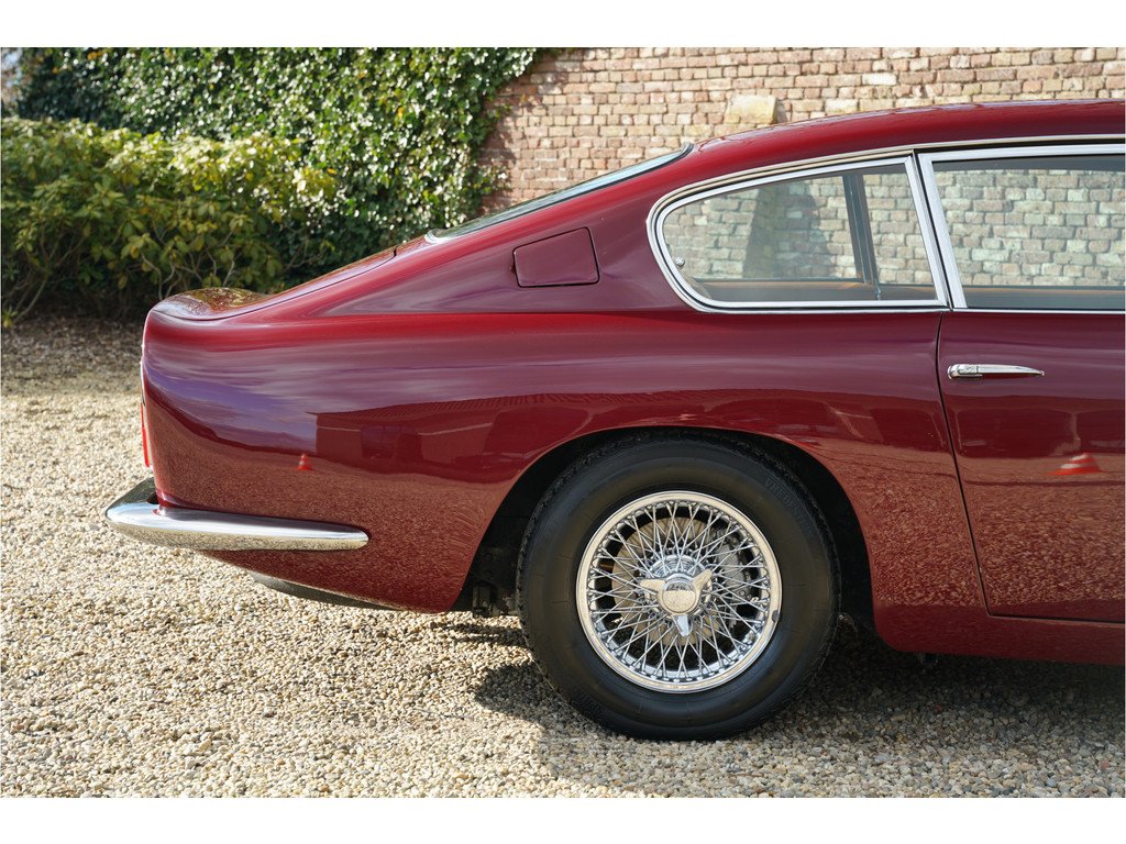 1966 Aston Martin DB6, foto 9
