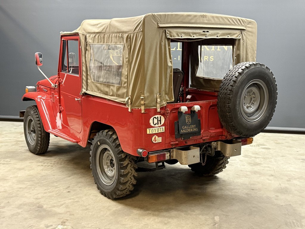 1975 Toyota Land Cruiser - FJ40 (Petrol) Vinyl Top "Freeborn Red", foto 2