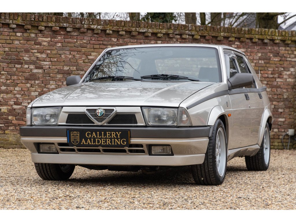 1988 Alfa Romeo 75 - 2.0 Twin Spark "Nicely preserved", foto 6