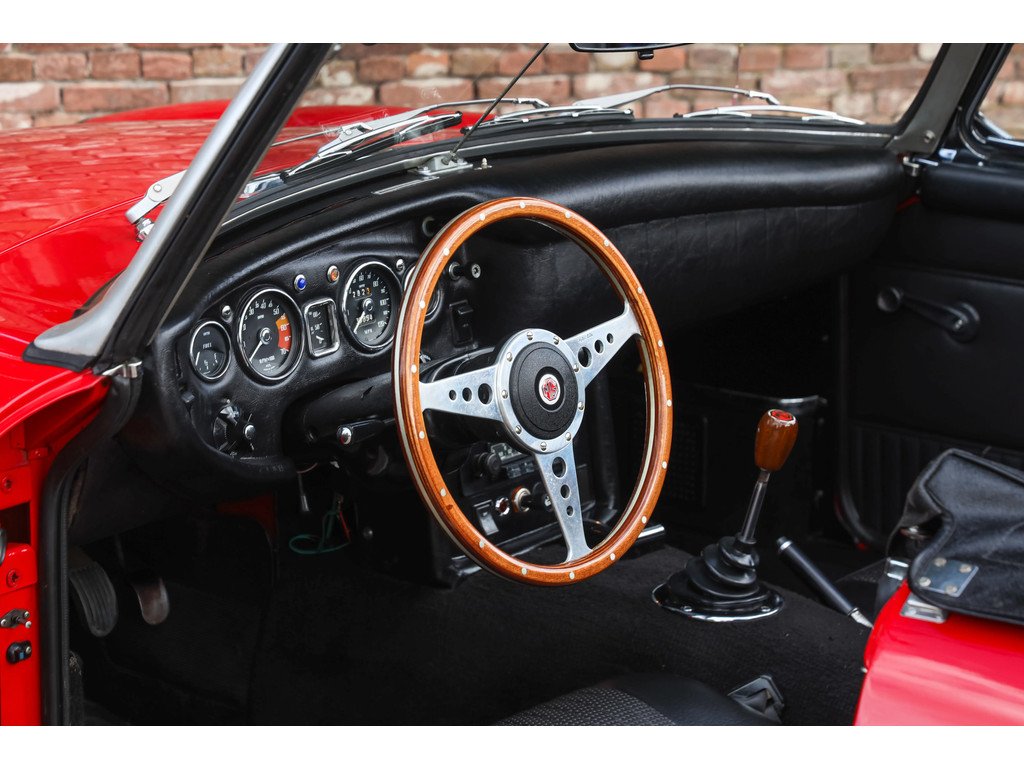 1971 MG B - Roadster Overdrive "Restored condition", foto 3