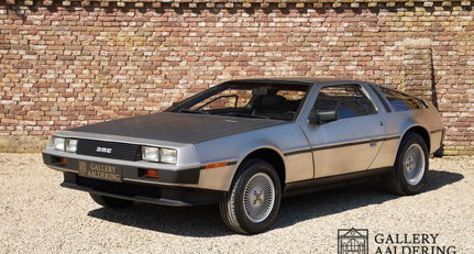 1981 DMC DMC-12 4baae4cc655e08a288b64d026f75bb9e.jpeg
