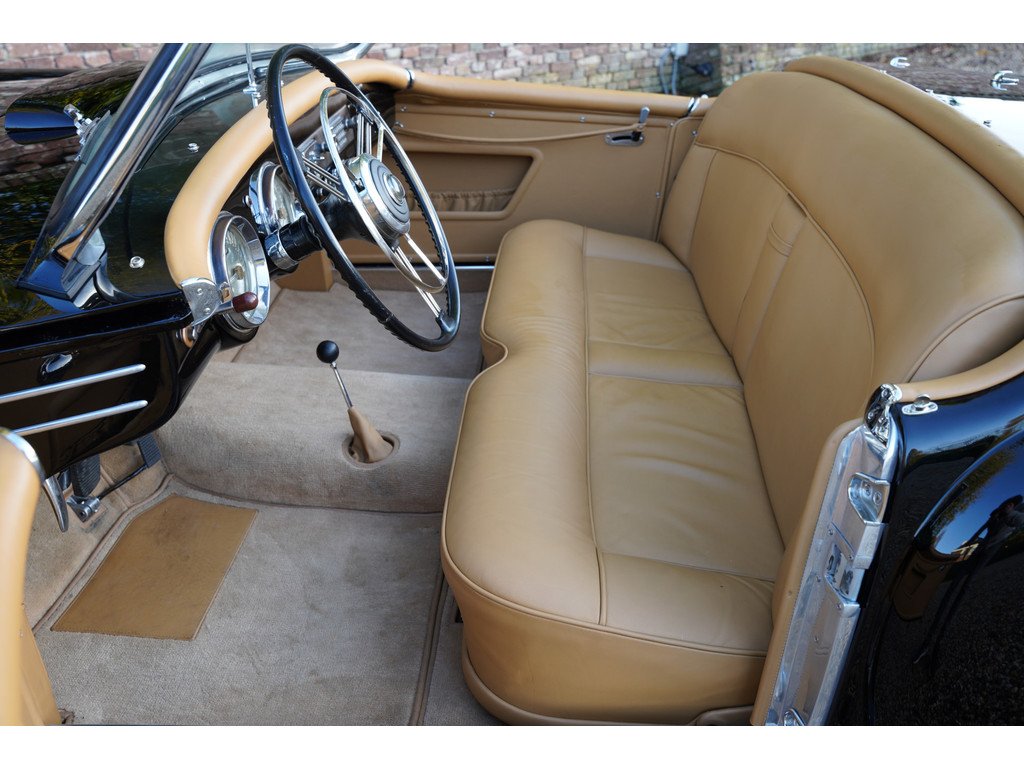1953 Nash-Healey Roadster, foto 3