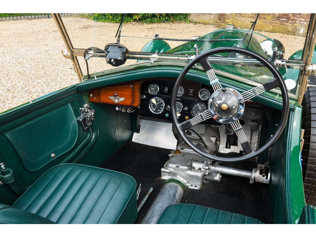 1932 Invicta 4 1/2 Litre, foto 3