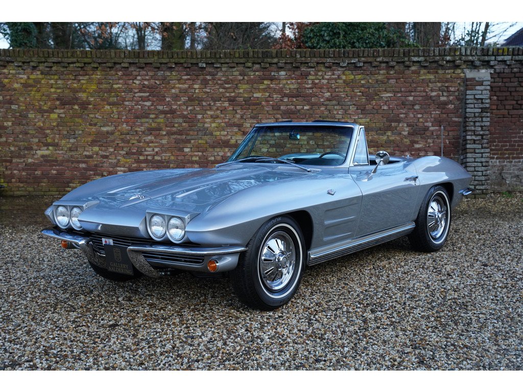 1964 Chevrolet Corvette - C2 Sting Ray Convertible "Black plate Corvette", foto 1