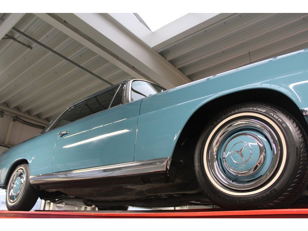 1967 Mercedes-Benz S-Class Heckflosse - 250 SE Coupe "Floor shift automatic", foto 8