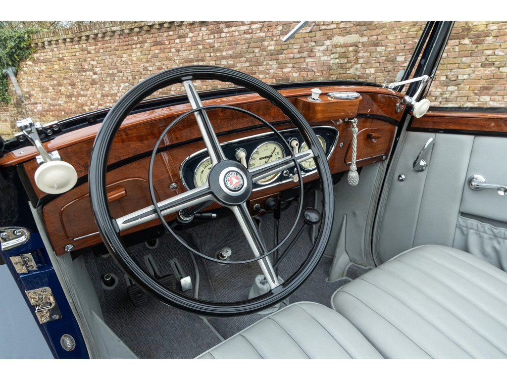 1935 Mercedes-Benz Typ 200 - 200 Cabriolet C "Bare metal-Frame off restoration", foto 3