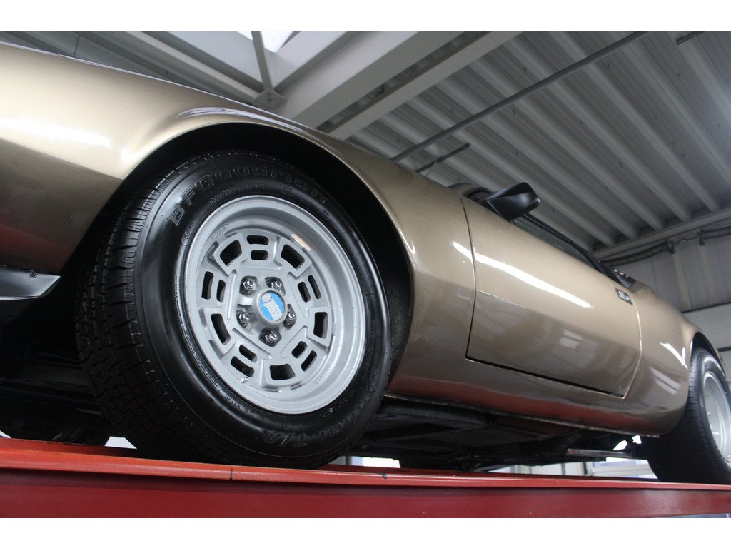 1975 De Tomaso Pantera - GTS Rare Factory Sunroof!! "Restored to factory specifications", foto 11