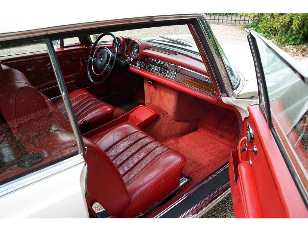 1970 Mercedes-Benz S-Class W111/112 - 280 SE 3.5 V8 Coupé "Original and preserved", foto 6