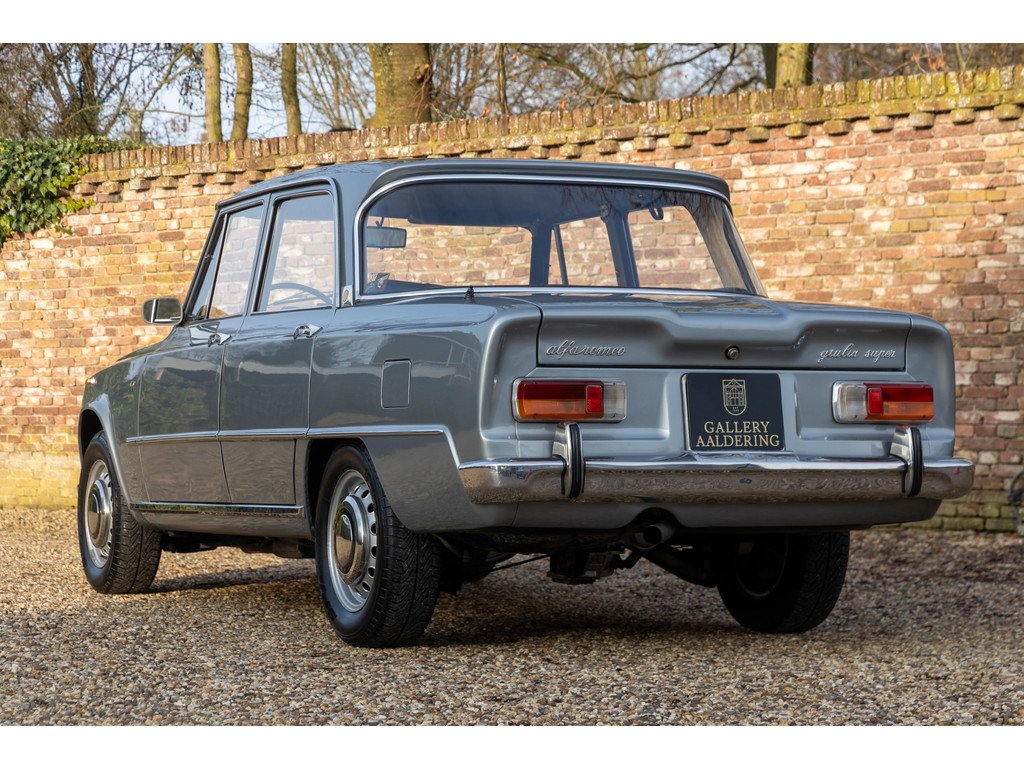 1968 Alfa Romeo Giulia, foto 2
