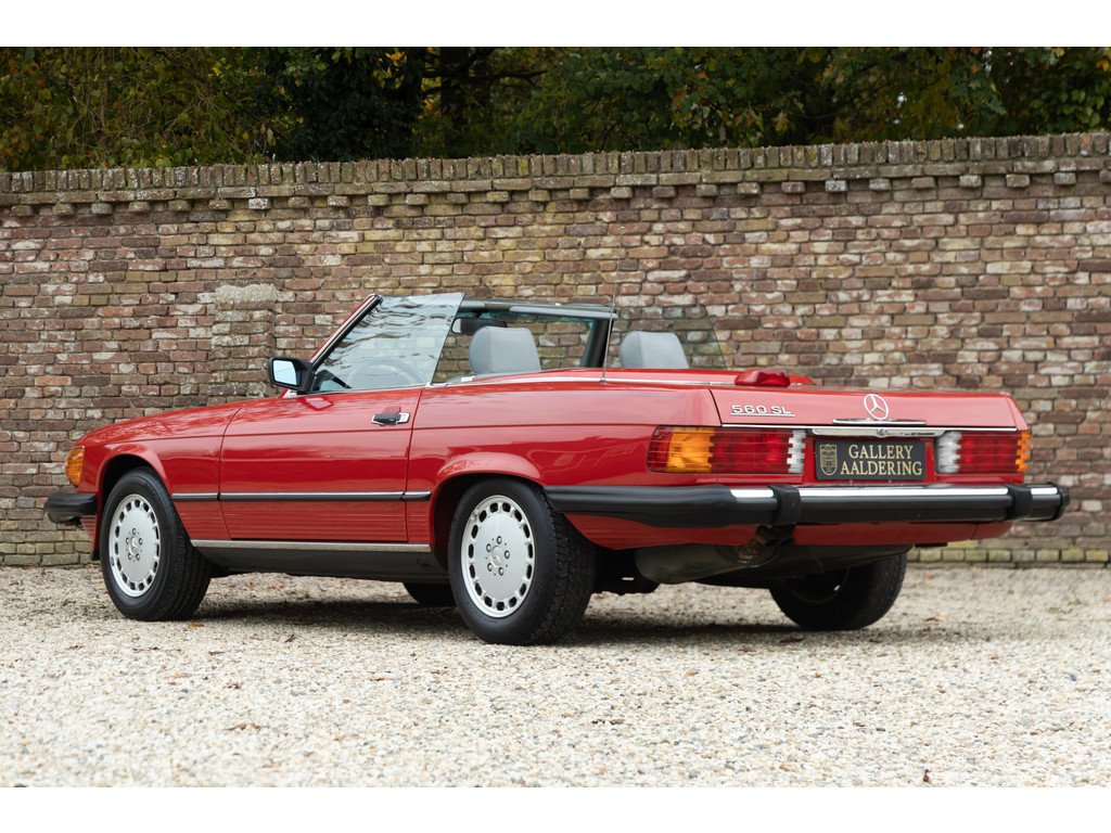 1986 Mercedes-Benz SL - 560 SL "Becker Grand Prix", foto 2