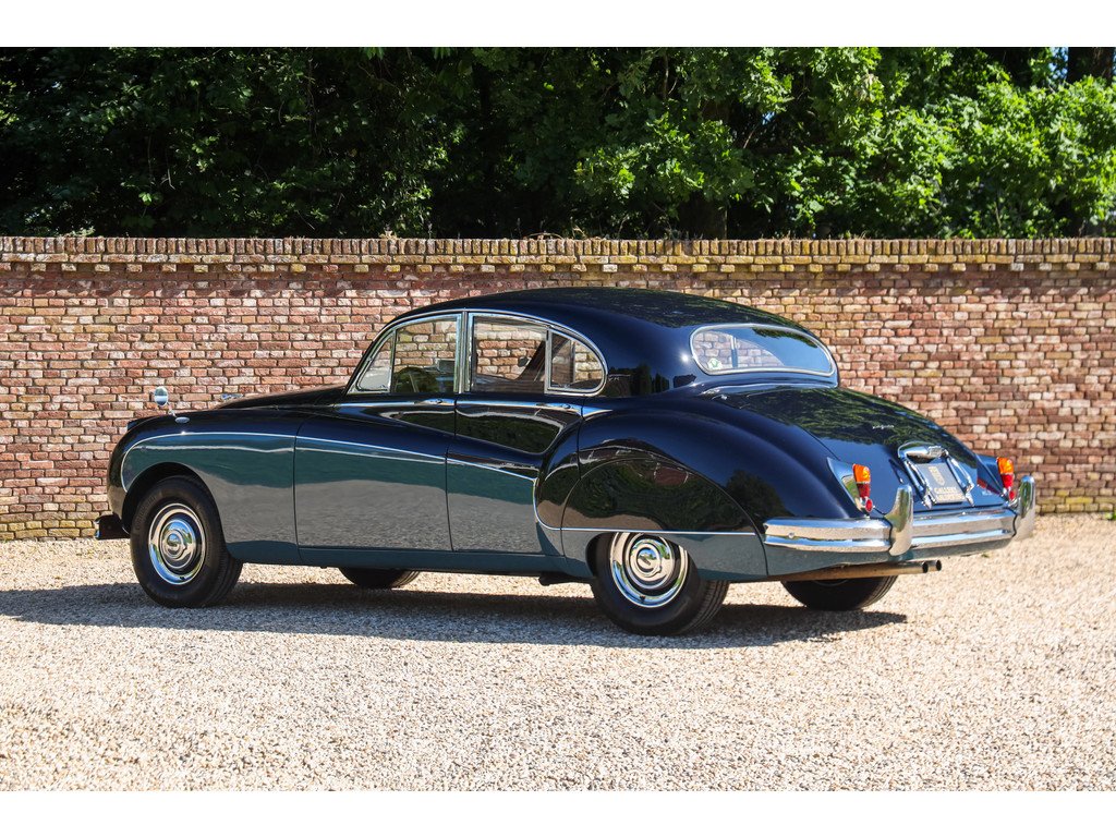 1961 Jaguar MK IX, foto 2