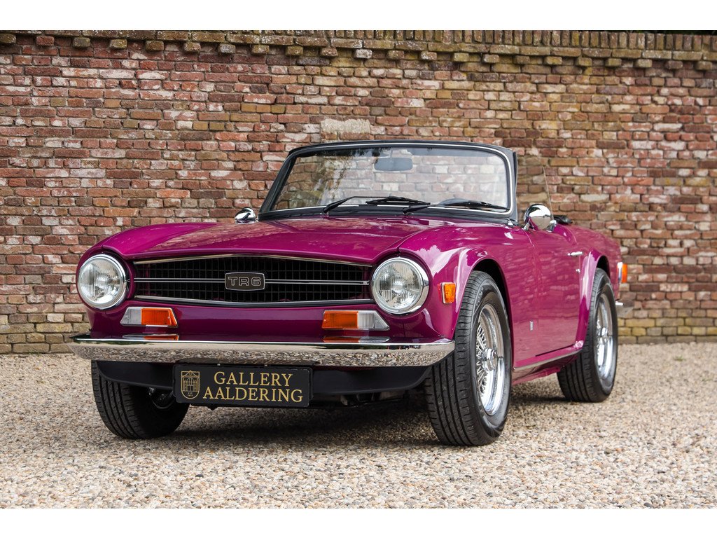 1974 Triumph TR6, foto 1