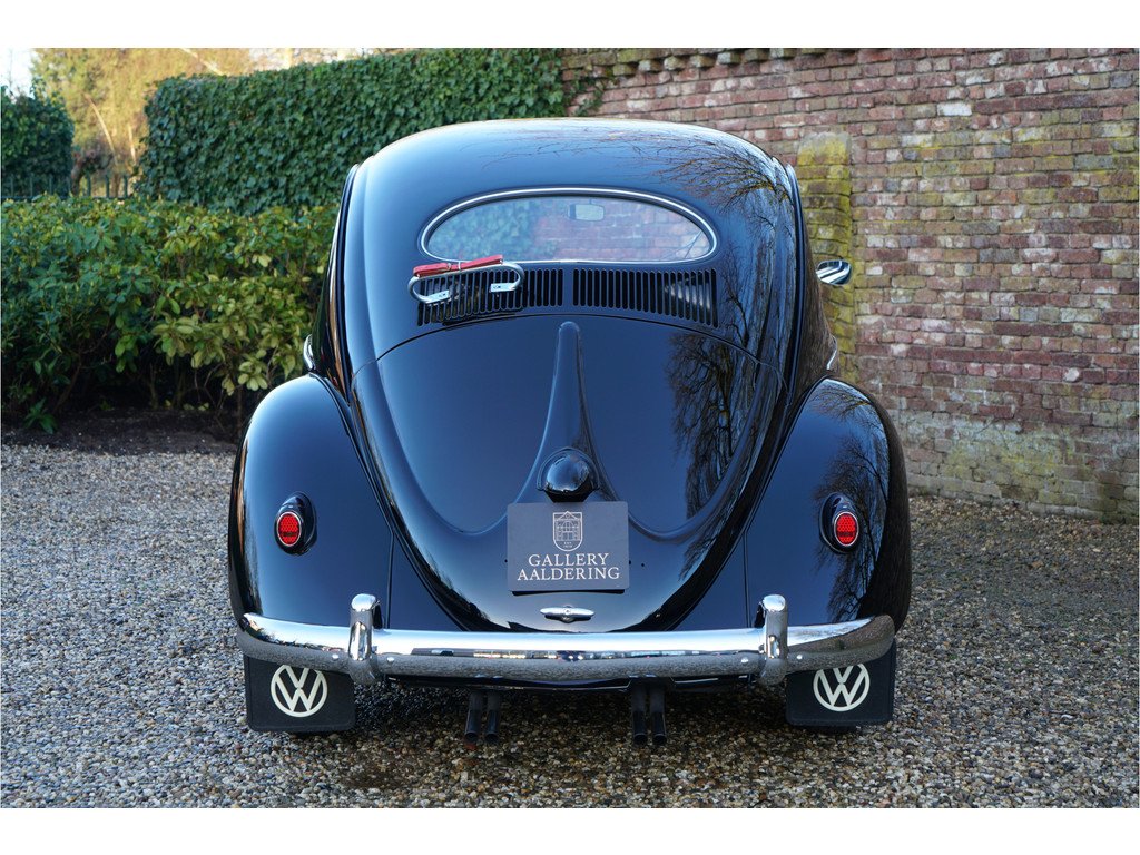 1955 VW Beetle - Oval-Window "Restored to its original purity", foto 6
