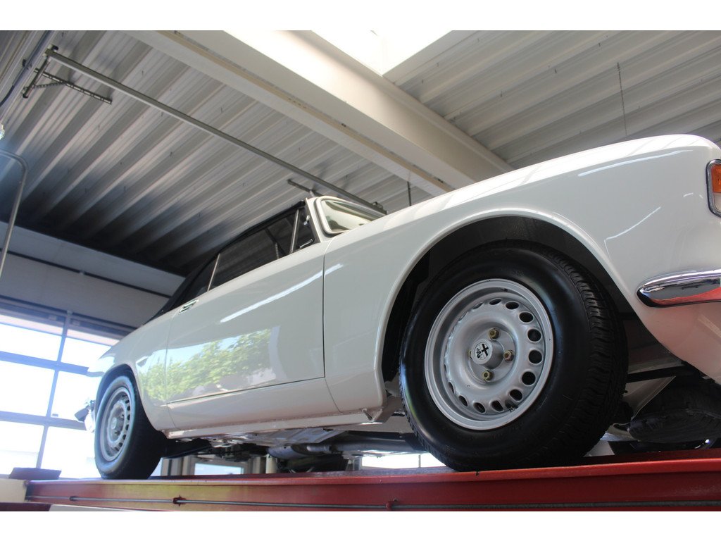 1966 Alfa Romeo Giulia, foto 9