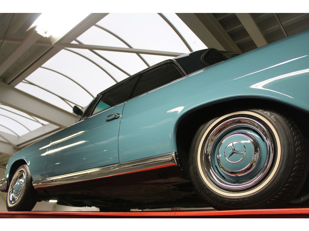 1967 Mercedes-Benz S-Class Heckflosse - 250 SE Coupe "Floor shift automatic", foto 10
