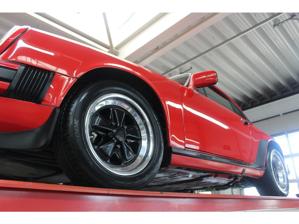 1988 Porsche 911 "G" - 3.2 Carrera Coupé "In well-preserved condition", foto 11