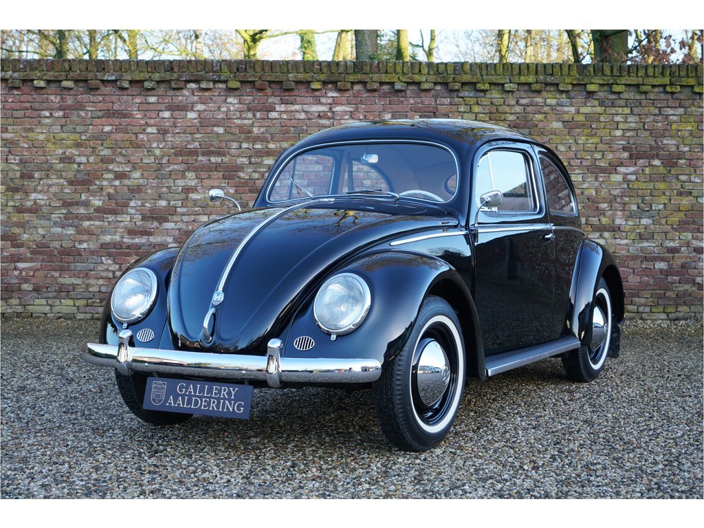 1955 VW Beetle - Oval-Window "Restored to its original purity", foto 1