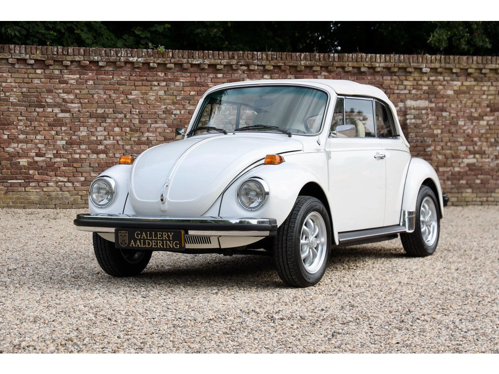 1977 VW Beetle - 1303 Convertible "Champagne Limited Edition", foto 9