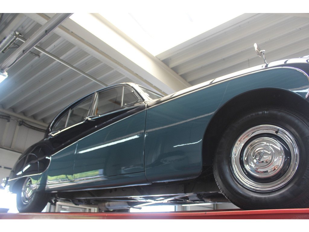 1961 Jaguar MK IX, foto 10