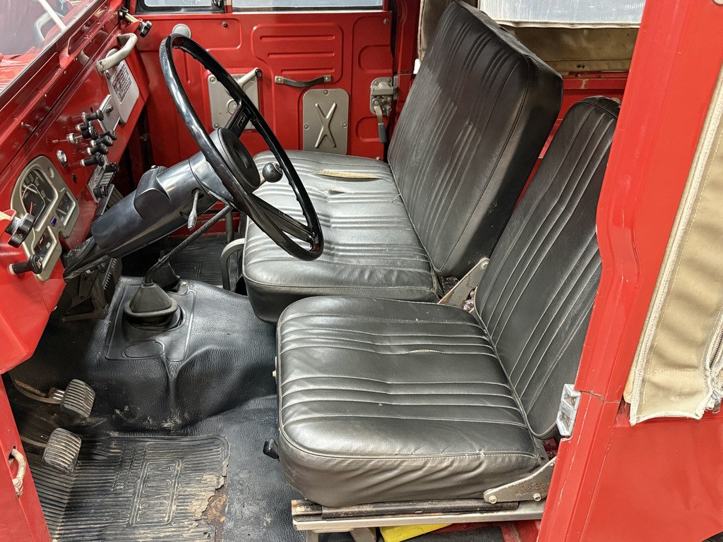 1975 Toyota Land Cruiser - FJ40 (Petrol) Vinyl Top "Freeborn Red", foto 12