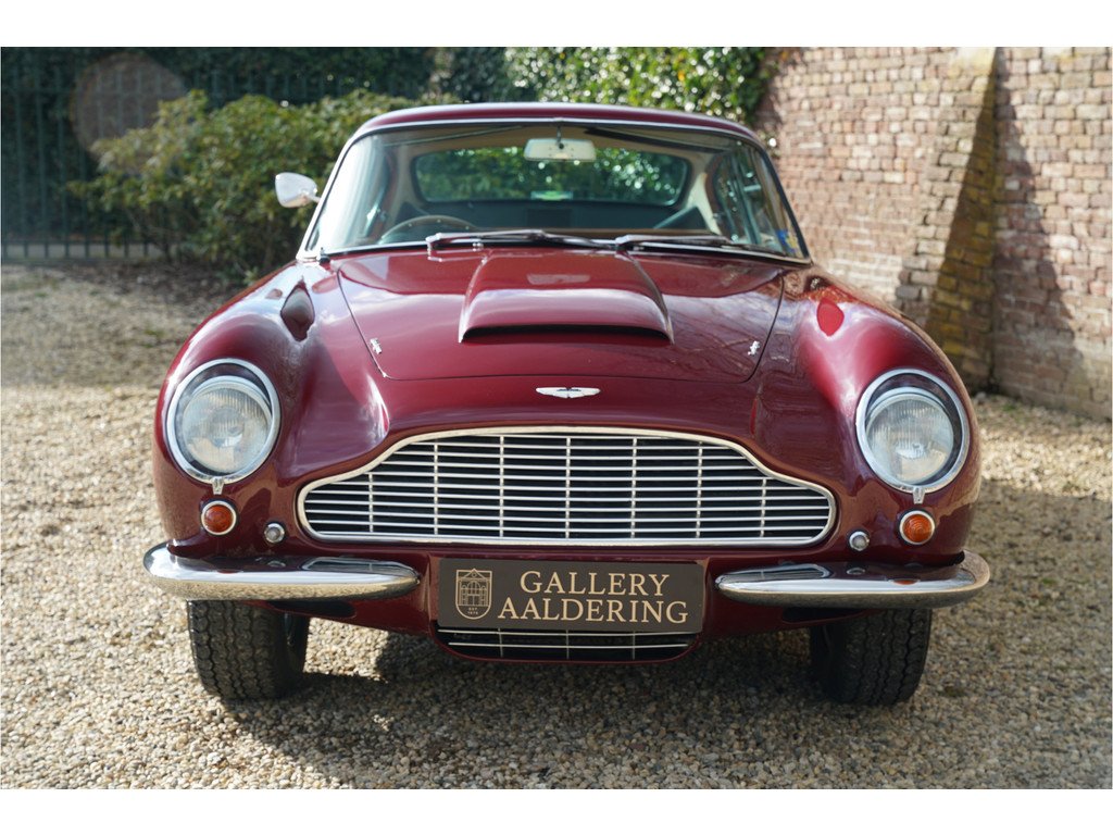 1966 Aston Martin DB6, foto 5
