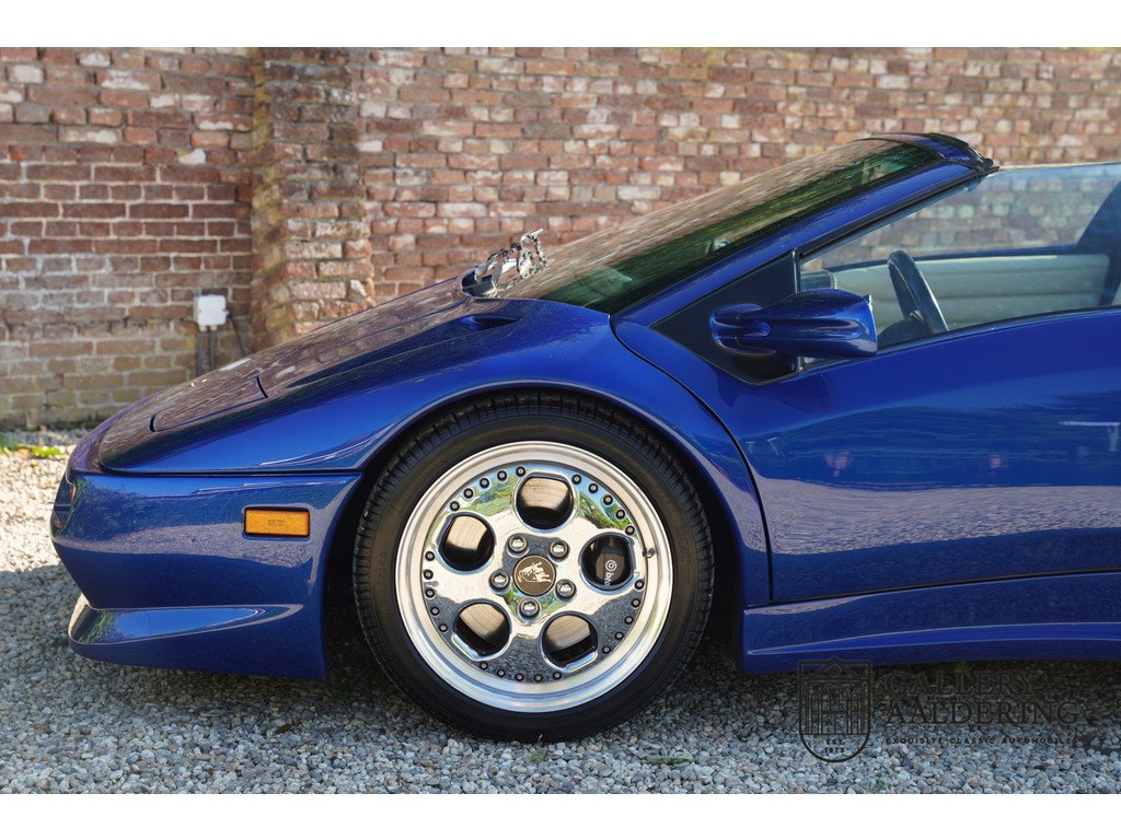 1996 Lamborghini Diablo - Roadster VT "35.000 kms and dealer service", foto 12