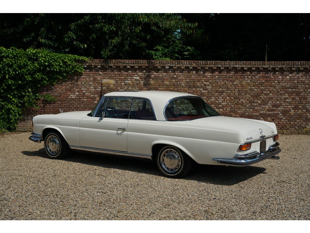 1970 Mercedes-Benz S-Class W111/112 - 280 SE 3.5 V8 Coupé "Original and preserved", foto 2