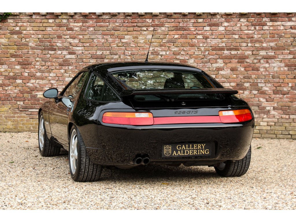 1994 Porsche 928 - GTS "Black over black", foto 2