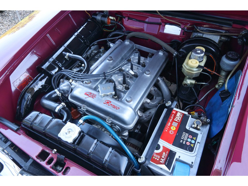 1975 Alfa Romeo Giulia, foto 4